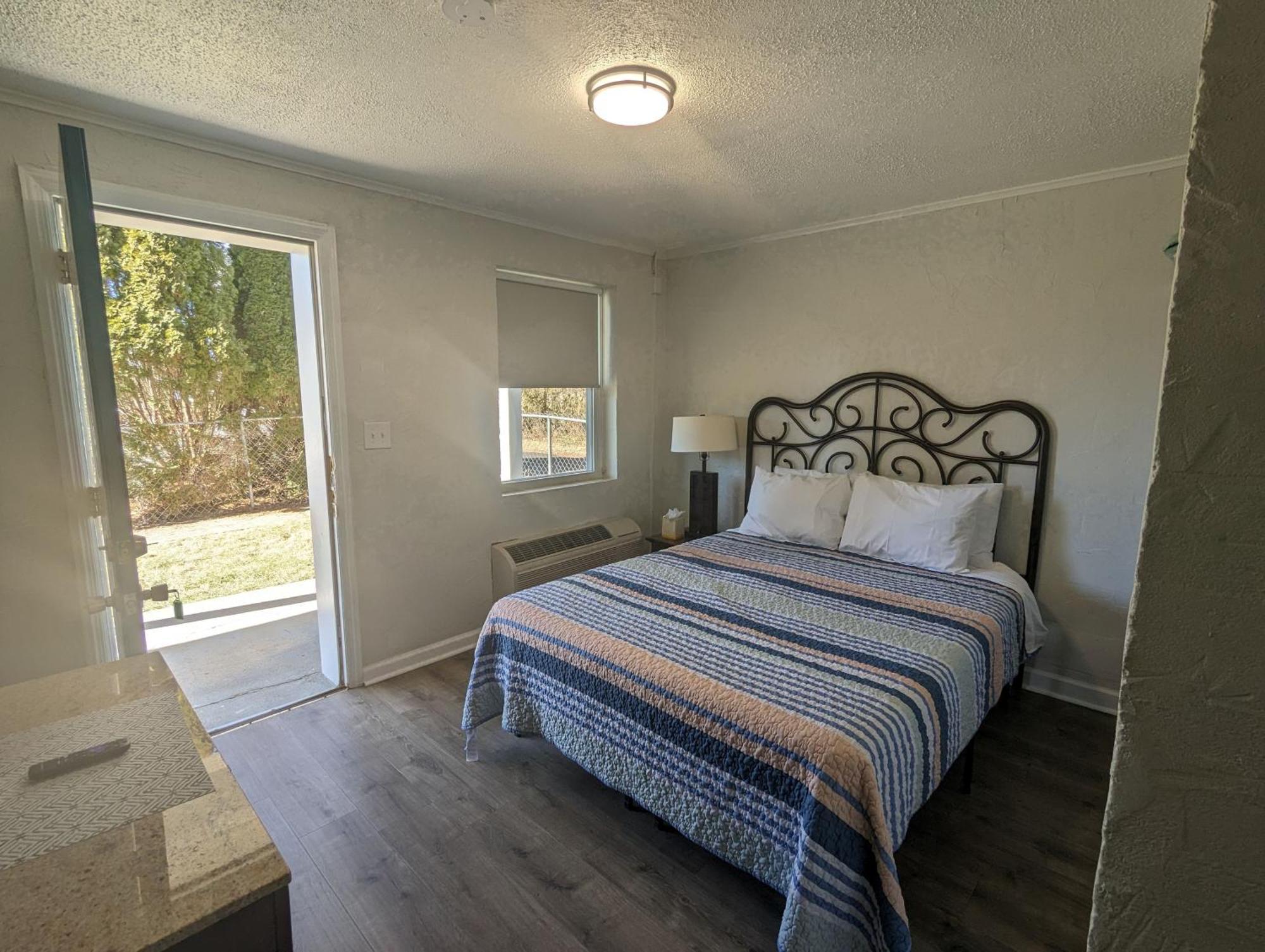 Riverboat Inn & Suites Madison Dış mekan fotoğraf